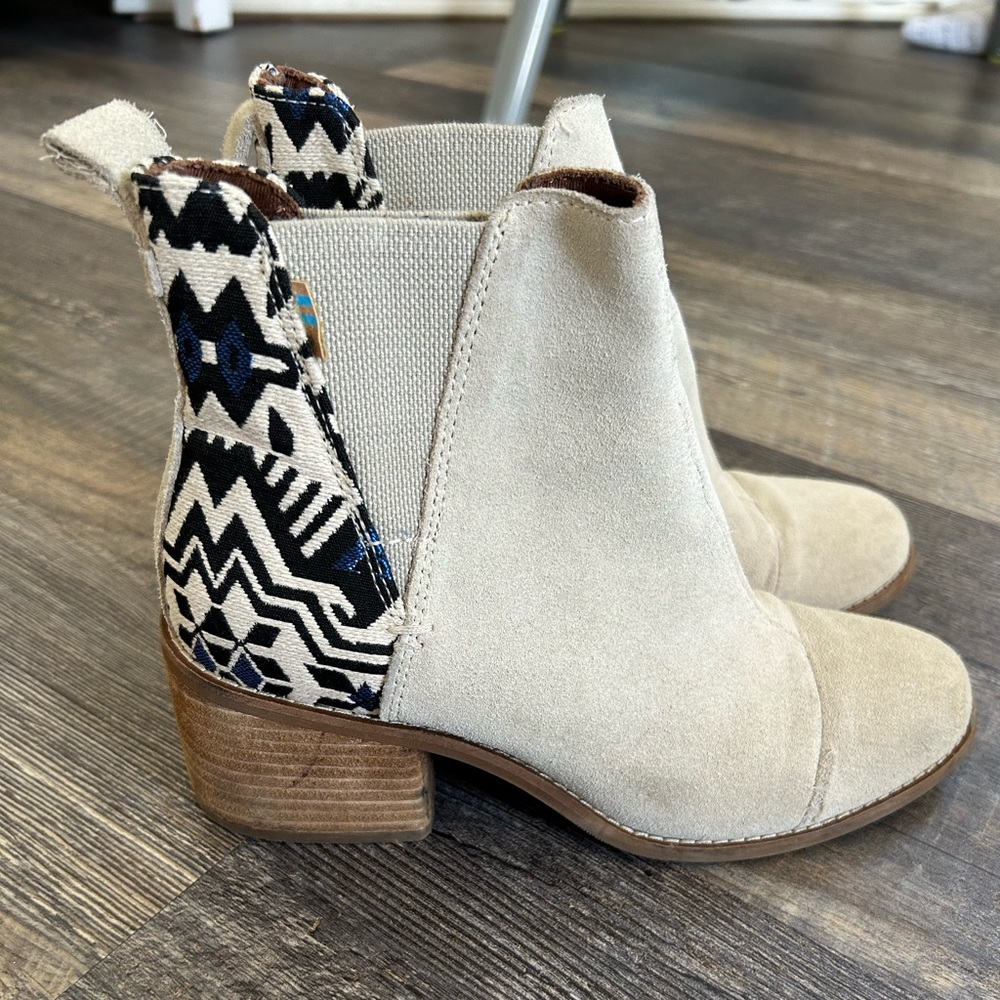 COPY - TOMS suede western bootie